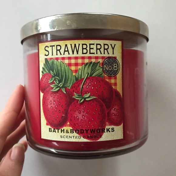 Rare Strawberry No. 8 BBW 3-Wick Candle